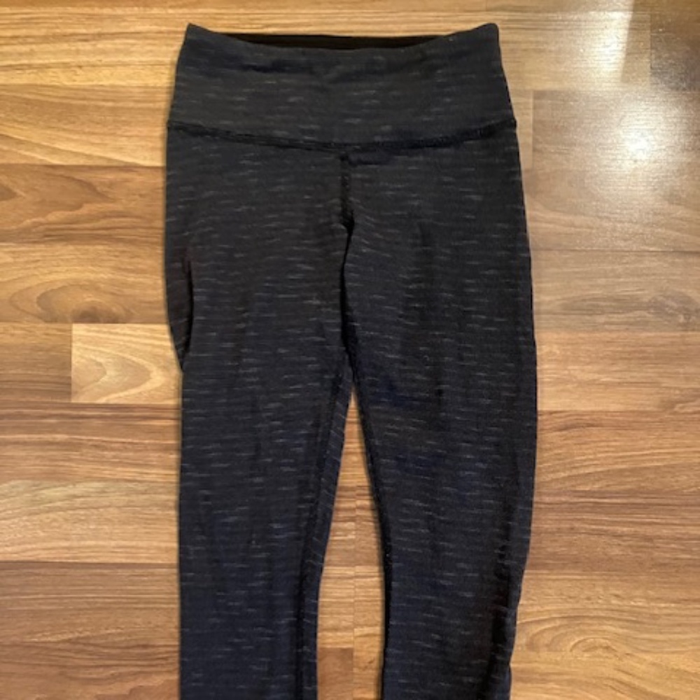 Lululemon Leggings Womens size 2 Activewear Yoga Pants